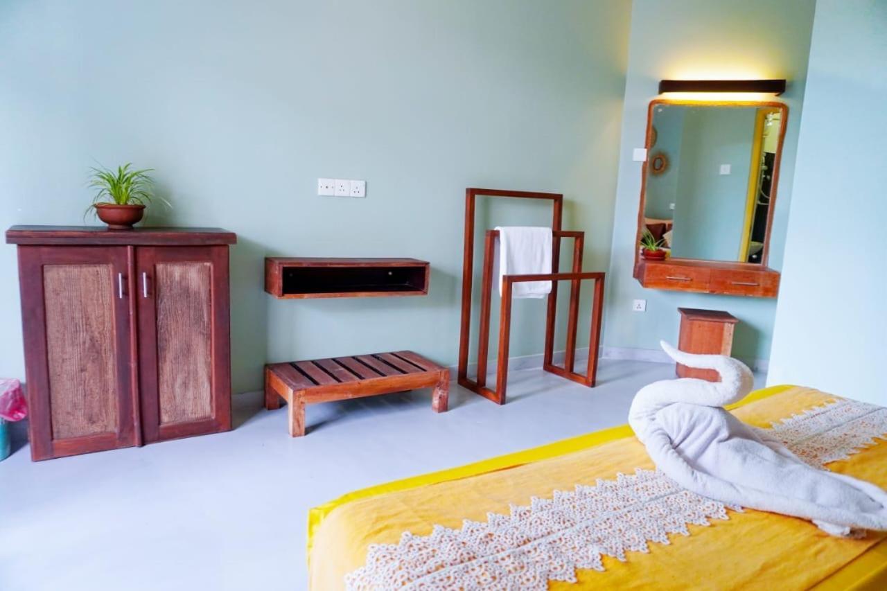 7Elements - Boutique Hotel & Restaurant เวลิกามา ภายนอก รูปภาพ