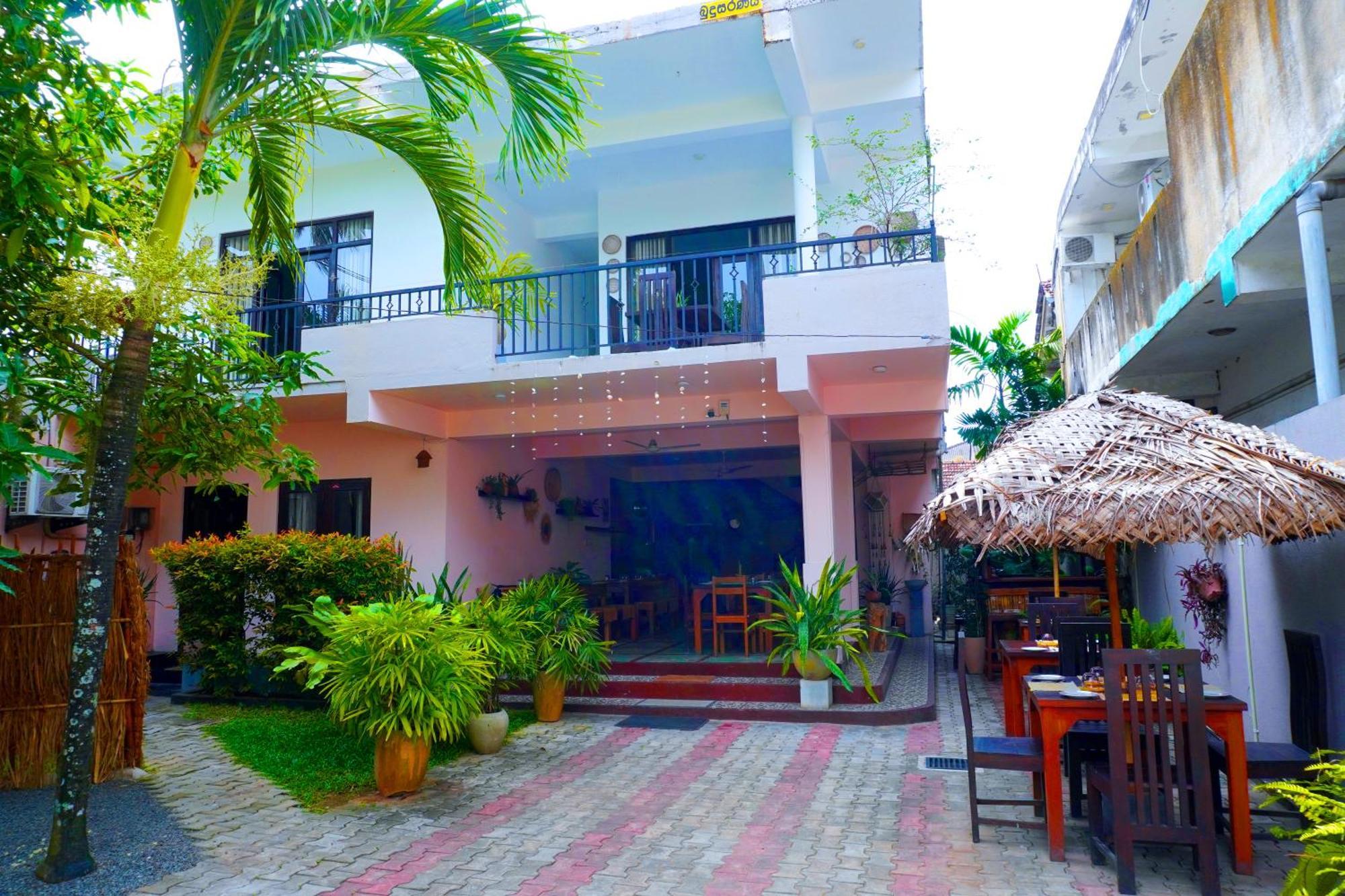 7Elements - Boutique Hotel & Restaurant เวลิกามา ภายนอก รูปภาพ