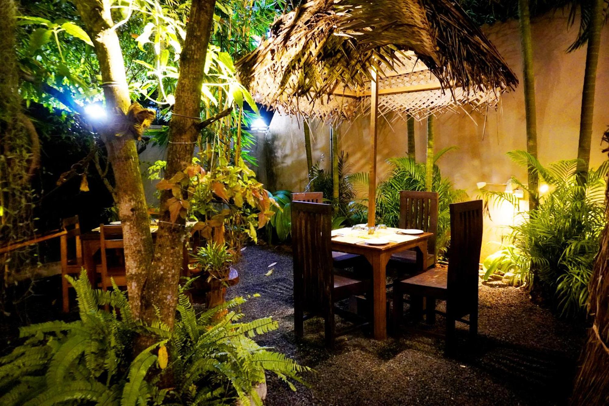 7Elements - Boutique Hotel & Restaurant เวลิกามา ภายนอก รูปภาพ